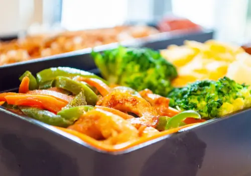 食品ECサイトのカート画面でカゴ落ち防止用に表示する送料無料訴求ポップアップ